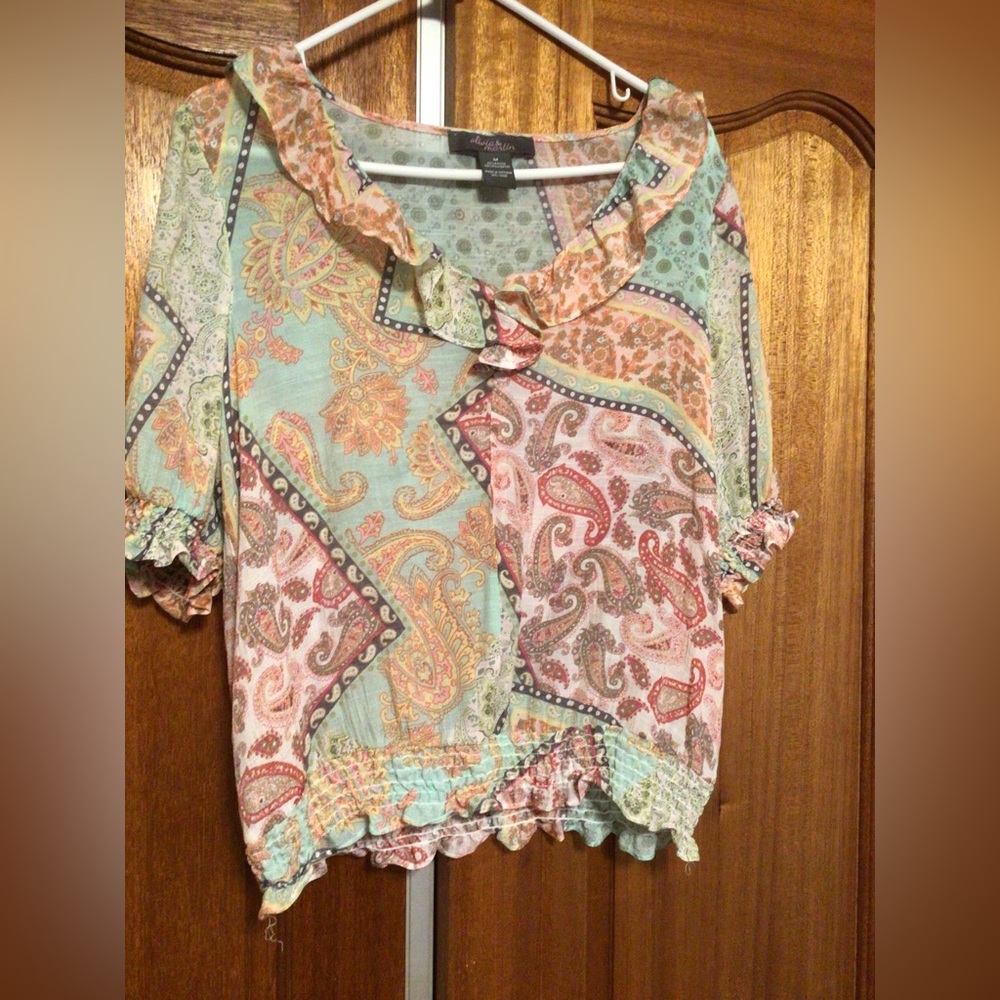 Olivia and Martin summer blouse M